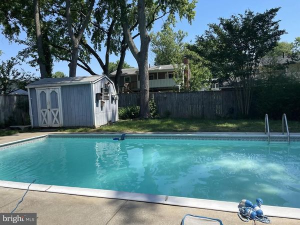 2284 FOUR SEASONS DRIVE, GAMBRILLS, MD 21054