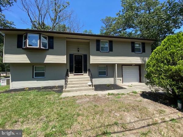 327 W VIRGINIA ROAD , BROWNS MILLS, NJ 08015