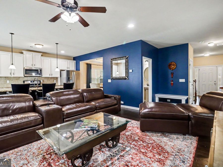 Property Image 11