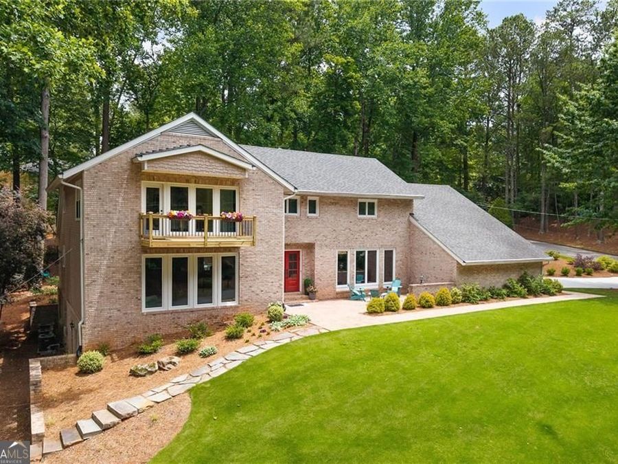 Property Image 4