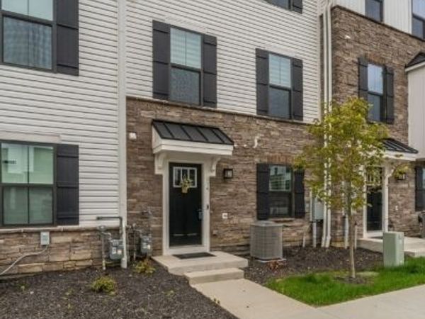 114 Bergen St, Hackettstown, NJ 07840