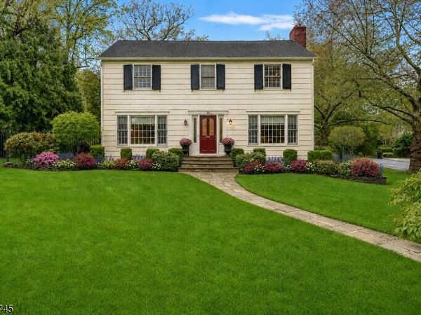 36 Cambridge Drive, Millburn, NJ 07078