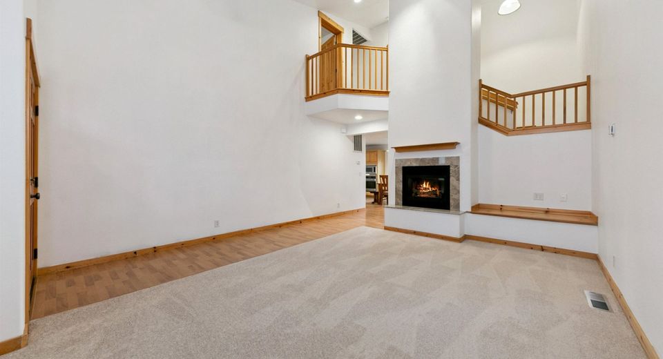 10036 Nicolas Drive, Truckee, CA 96161 Photo