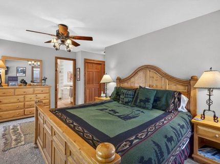 1090 Canterbury Drive, Kings Beach, CA 96143 Photo