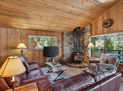 1090 Canterbury Drive, Kings Beach, CA 96143 Photo