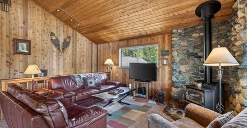 1090 Canterbury Drive, Kings Beach, CA 96143 Photo