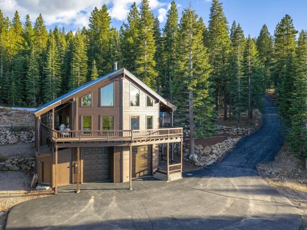 16746 Tewksbury Drive, Truckee, CA 96161