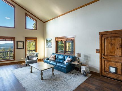 16746 Tewksbury Drive, Truckee, CA 96161 Photo