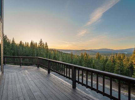 16746 Tewksbury Drive, Truckee, CA 96161 Photo