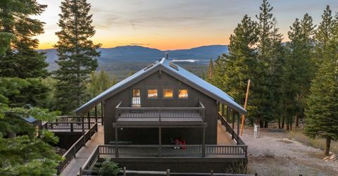 16746 Tewksbury Drive, Truckee, CA 96161 Photo
