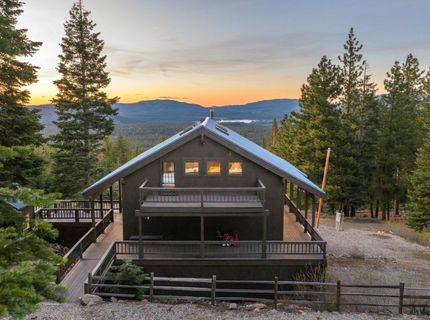 16746 Tewksbury Drive, Truckee, CA 96161 Photo