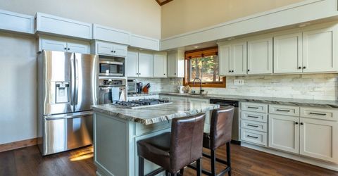 16746 Tewksbury Drive, Truckee, CA 96161 Photo