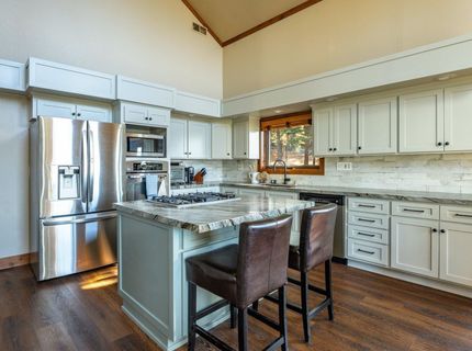 16746 Tewksbury Drive, Truckee, CA 96161 Photo