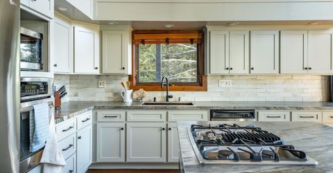 16746 Tewksbury Drive, Truckee, CA 96161 Photo