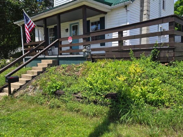 2 E Vine Street, Jackson, OH 45640