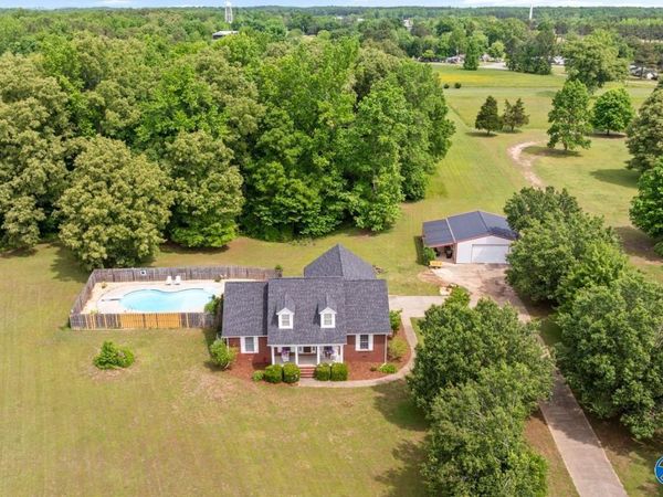 25645 Nellie Faye Circle, Ardmore, AL 35739