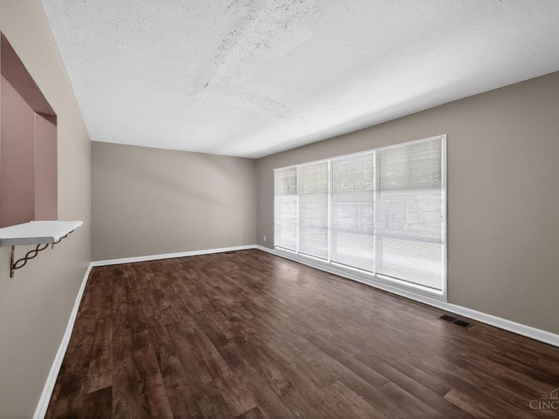 8796 Balboa Drive, Springfield Twp., OH 45231 Photo 11