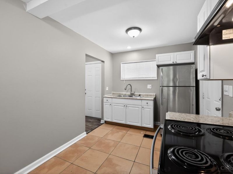 8796 Balboa Drive, Springfield Twp., OH 45231 Photo 15