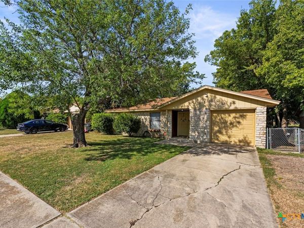 2601 Chestnut Drive , Killeen, TX 76543