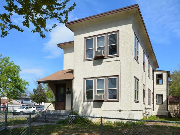 3901 5th Avenue S, Minneapolis, MN 55409