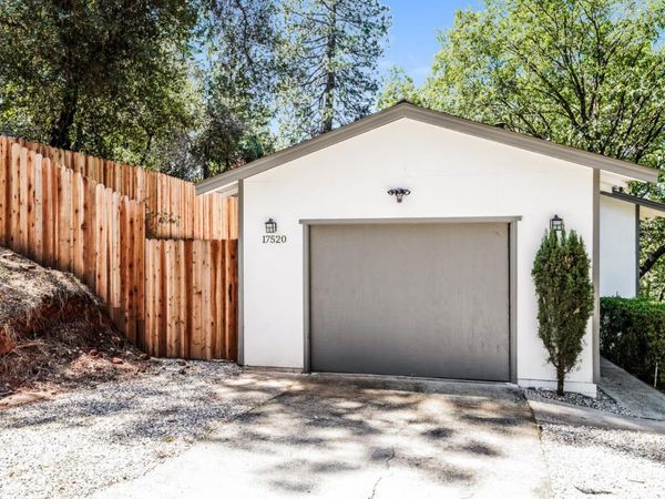 17520 Anona Ct, Grass Valley, CA 95949