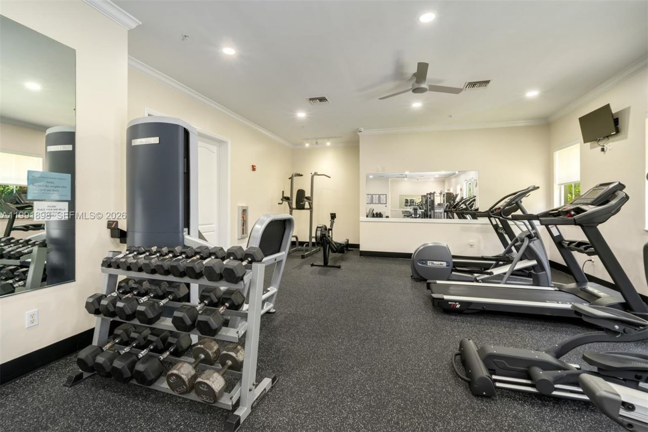 7588 SW 102nd St, Unit 203, Pinecrest, FL 33156 Photo