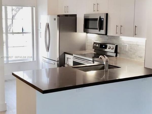 16691 Hemingway Dr , Unit 16691, Weston, FL 33326
