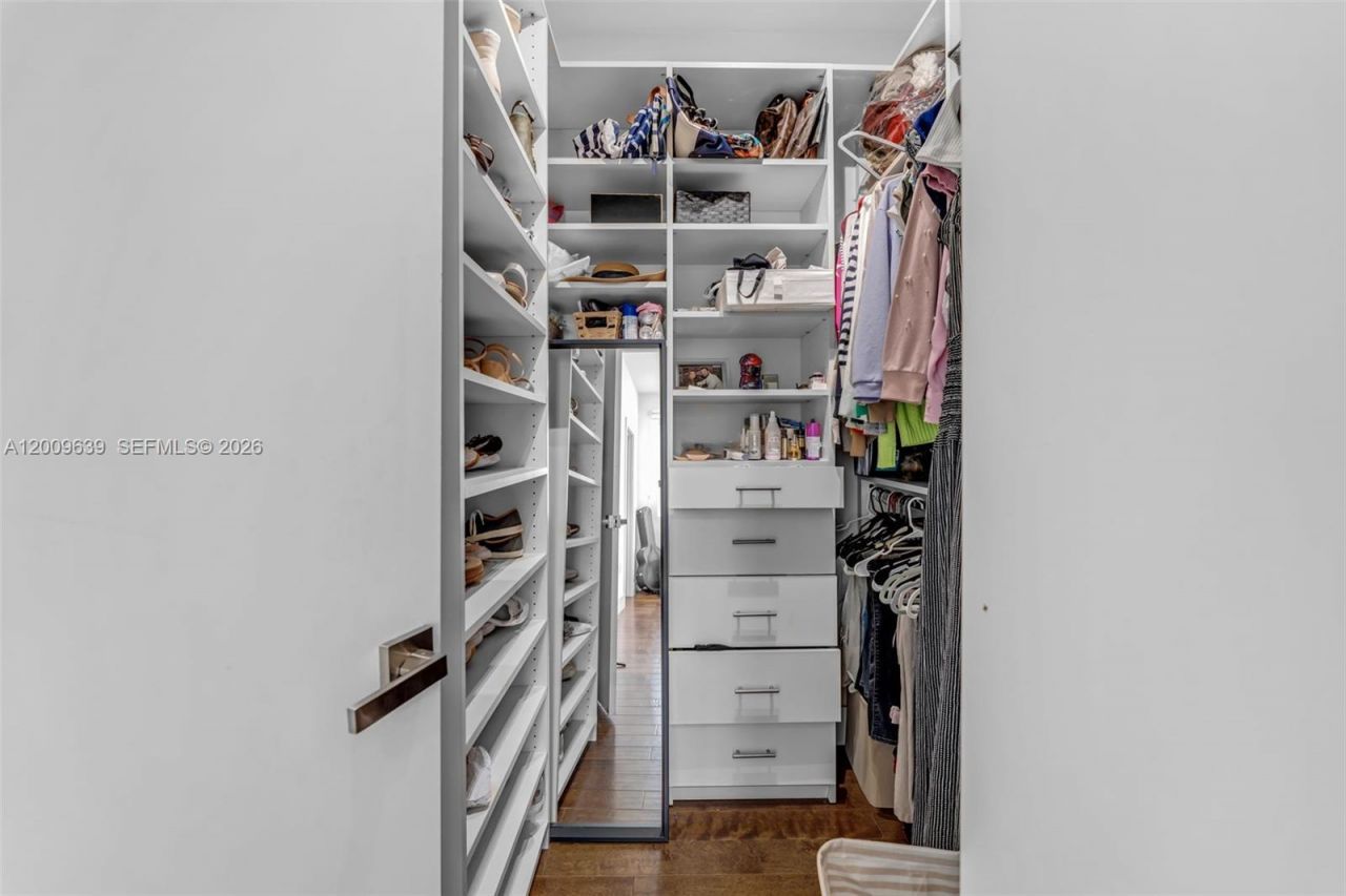 7234 NW 103rd Path, Doral, FL 33178 Photo
