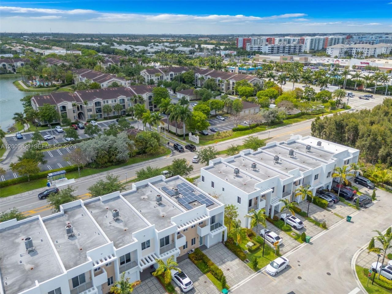 7234 NW 103rd Path, Doral, FL 33178 Photo