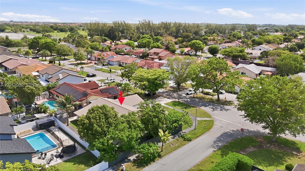 20102 NW 62nd Ave , Hialeah, FL 33015 Photo