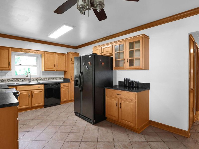 1269 Norris Drive, Columbus, OH 43224 Photo 2