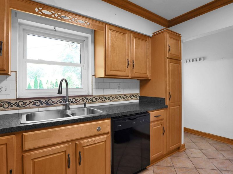 1269 Norris Drive, Columbus, OH 43224 Photo 8