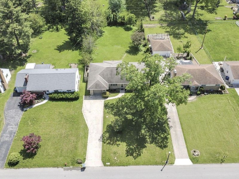 1269 Norris Drive, Columbus, OH 43224 Photo 9