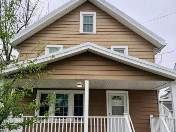 237 W. Friendship St., Medina, OH 44256