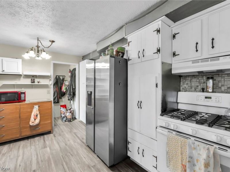 7090 Comanche Trail , Mentor, OH 44060 Photo 9