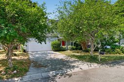 2149 Country Manor Drive photo 4