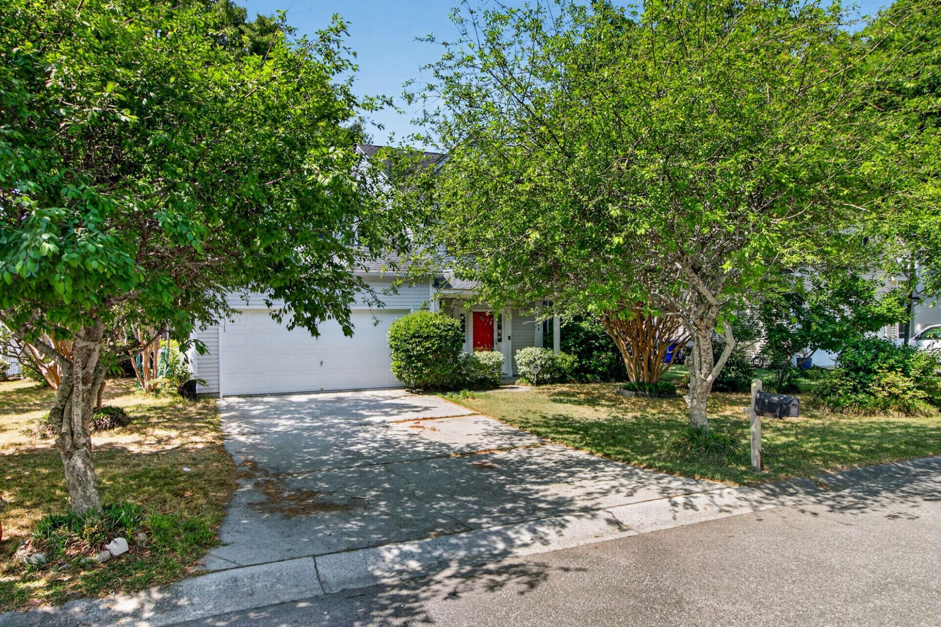 2149 Country Manor Drive Photo 6