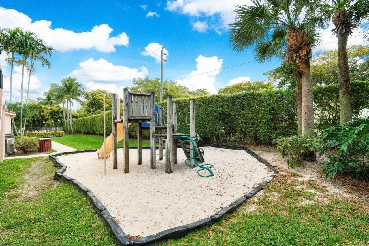 1802 Belmont Place, Boynton Beach, FL 33436 Photo