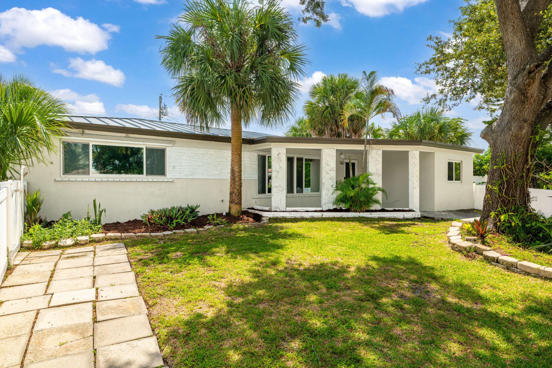 2298 NE 4th Avenue, Boca Raton, FL 33431 Photo