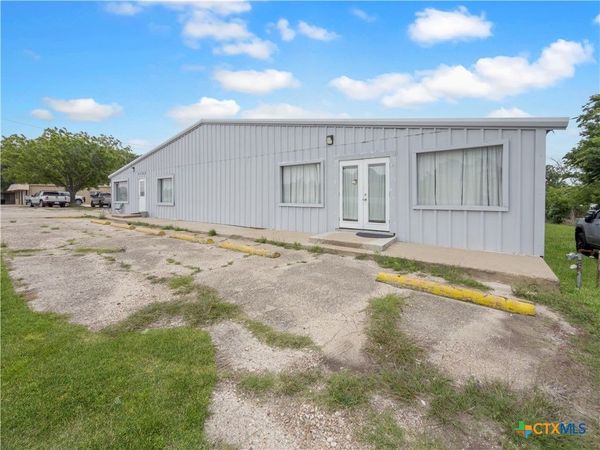 2302 E Adams Avenue , Temple, TX 76501