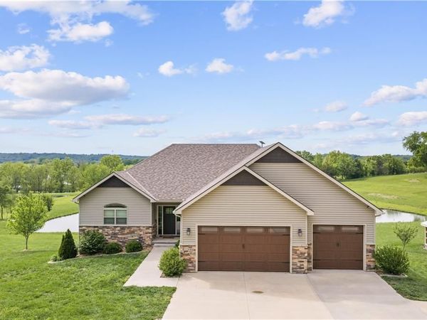 37006 E Church Road, Oak Grove, MO 64075