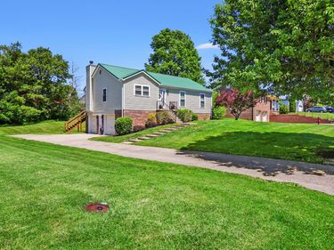 193 Candlewood Drive, Danville, KY 40422