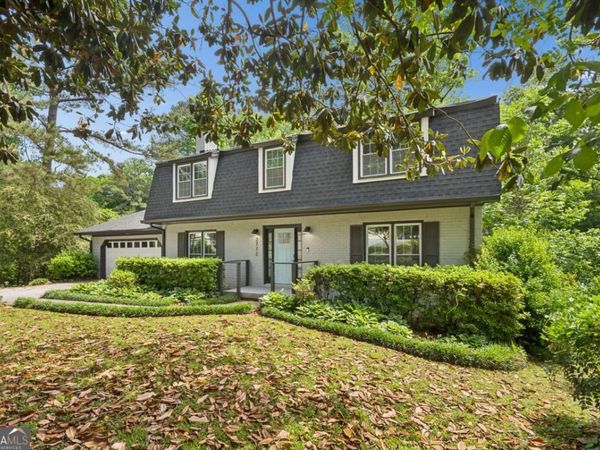 2772 Dunnington Circle, Atlanta, GA 30341