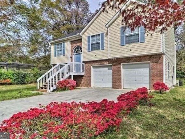 483 Oak Drive, Atlanta, GA 30354