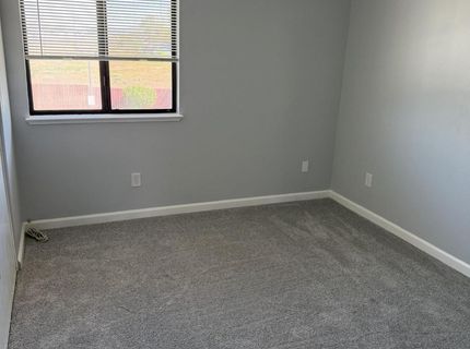 865 Nutmeg Place, Unit APT 11, Reno, NV 89502 Photo