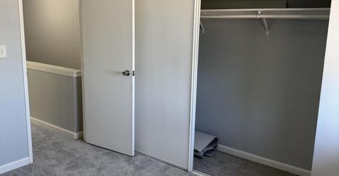 865 Nutmeg Place, Unit APT 11, Reno, NV 89502 Photo