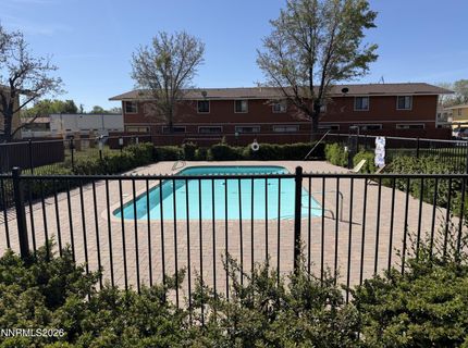 865 Nutmeg Place, Unit APT 11, Reno, NV 89502 Photo