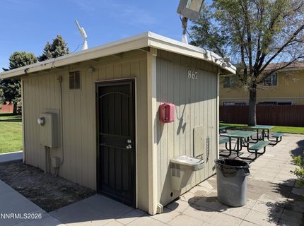 865 Nutmeg Place, Unit APT 11, Reno, NV 89502 Photo