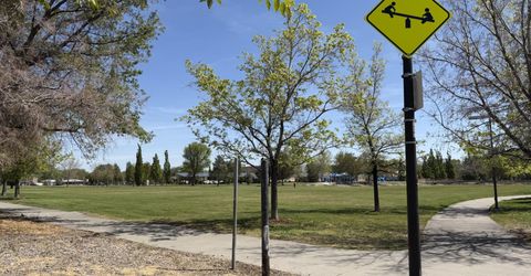 865 Nutmeg Place, Unit APT 11, Reno, NV 89502 Photo