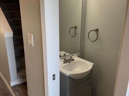 865 Nutmeg Place, Unit APT 11, Reno, NV 89502 Photo